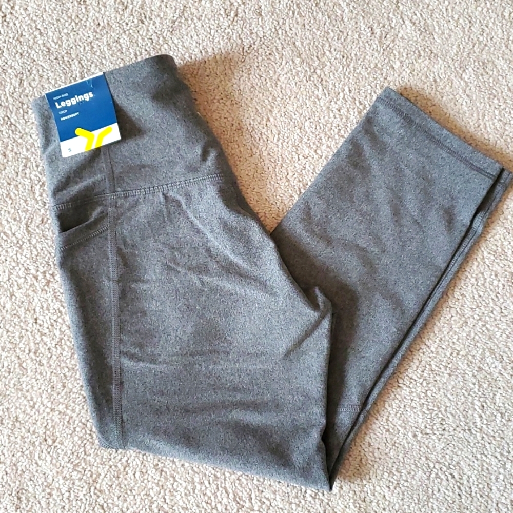 Old Navy gray crops